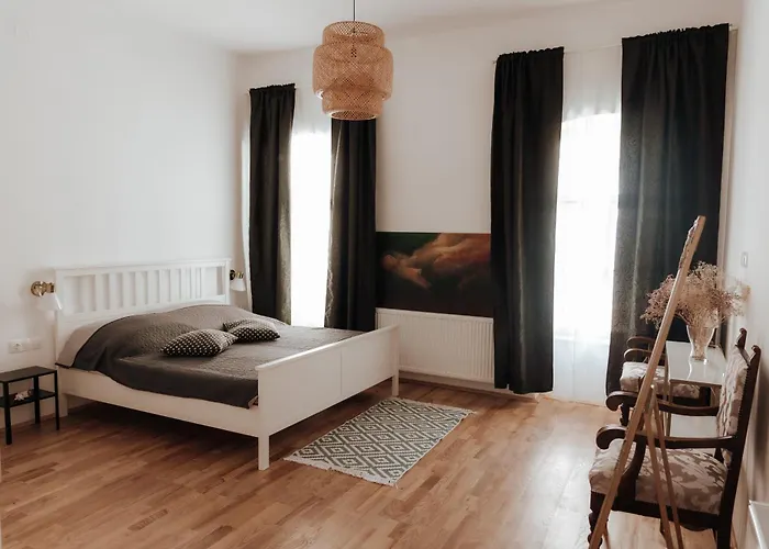 Czindery Kuria Villa